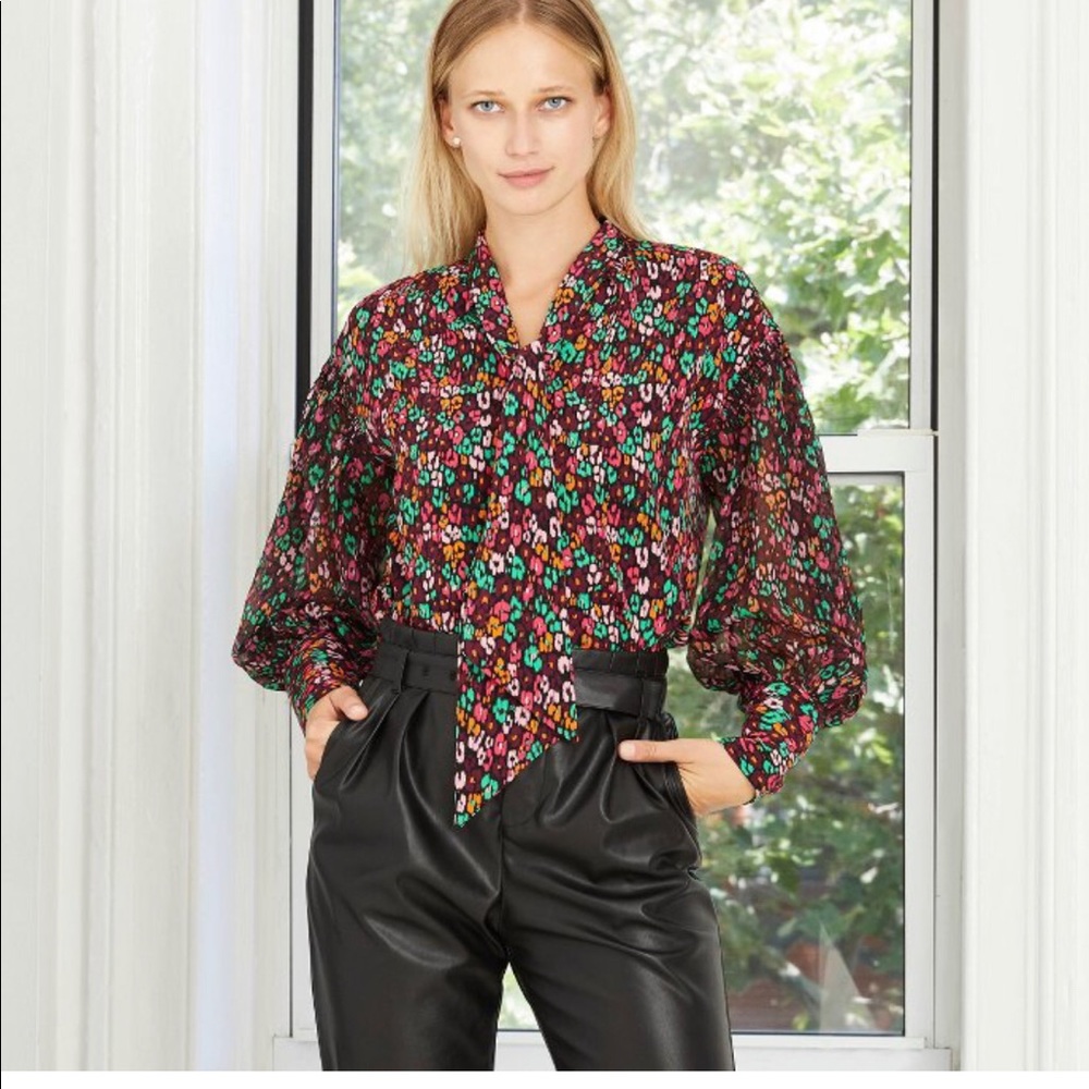 NWT Who What Wear Floral Long Sleeve Bow Blouse